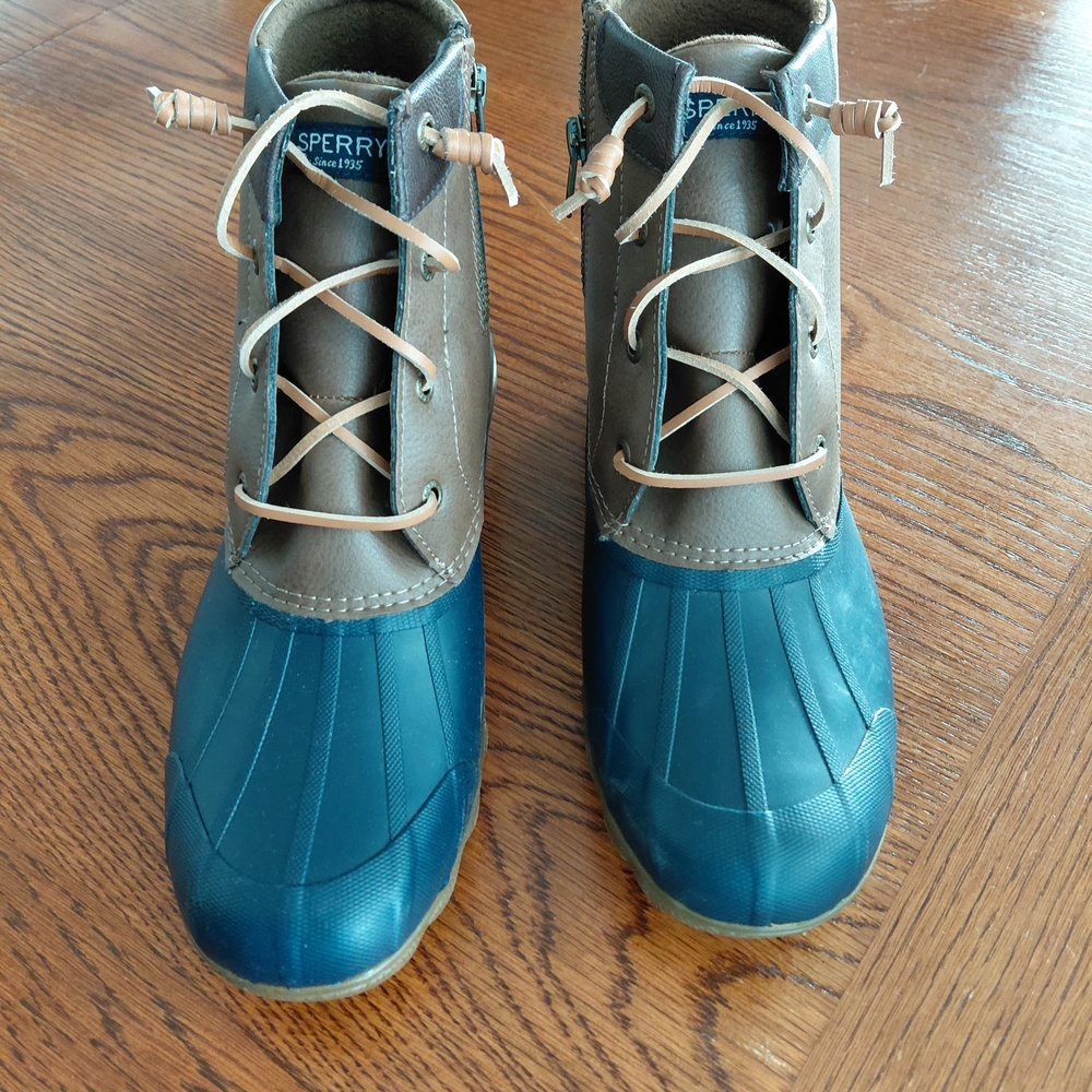 Sperry Blue and Brown Duck Boots